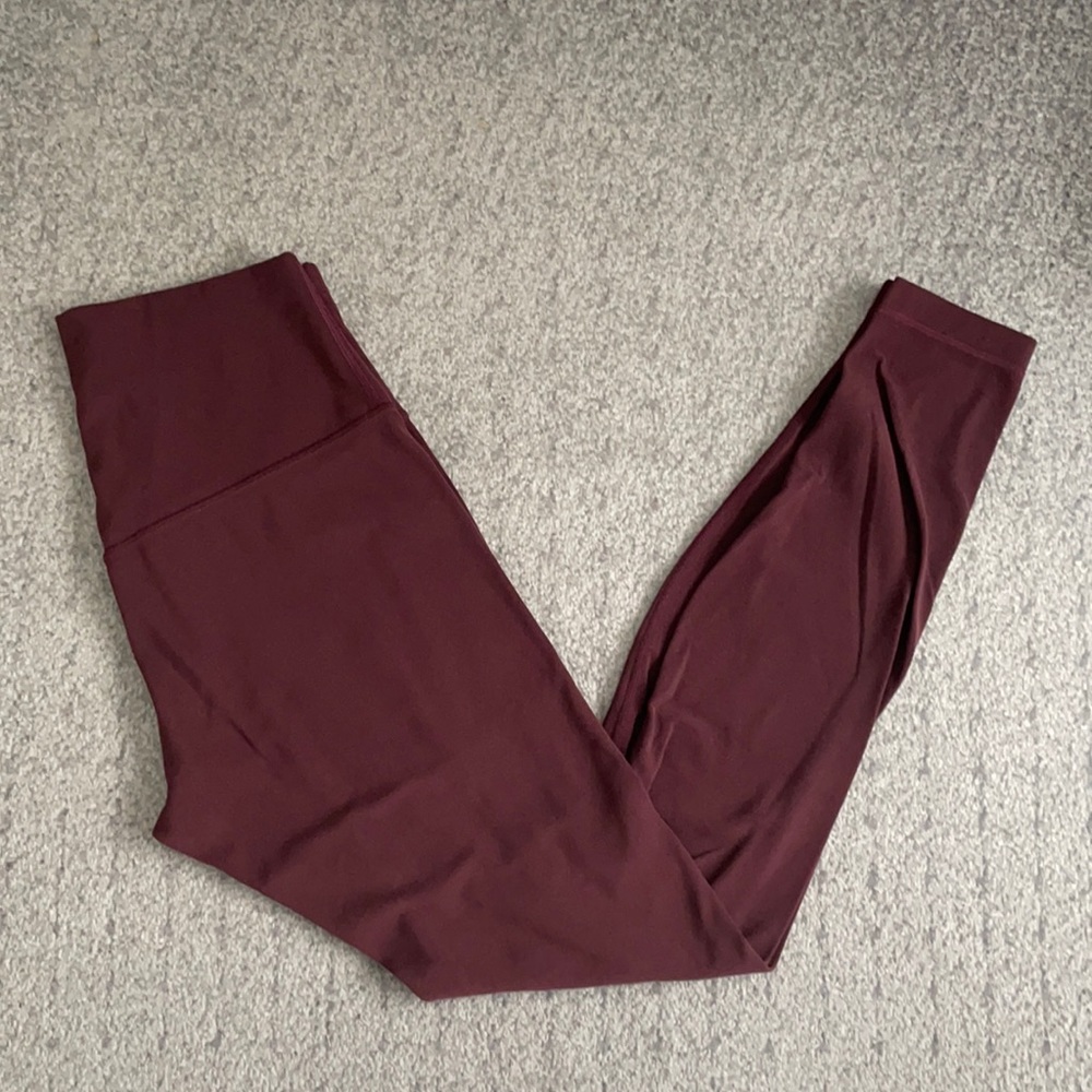 Lululemon Align HR Tight 28” NWOT - Cassis - SZ 8